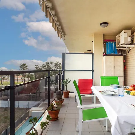 Apartment 2 Bedroom Cozy In Moncafar Moncofar