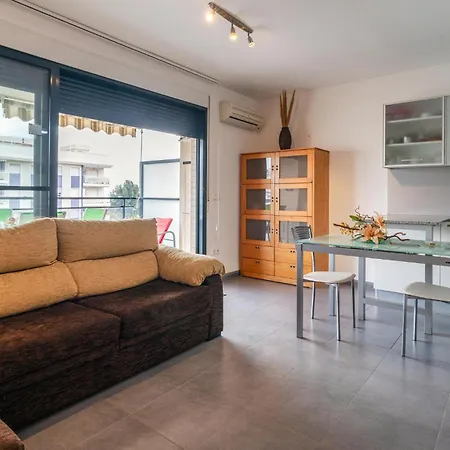 2 Bedroom Cozy In Moncafar *